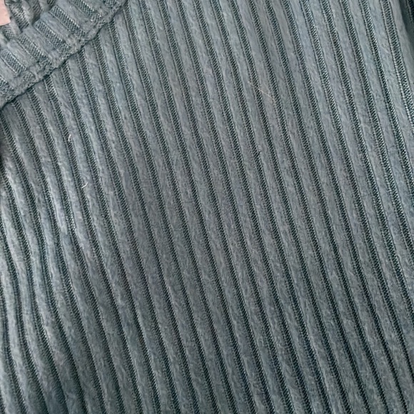 Girls knit top - Picture 3 of 3